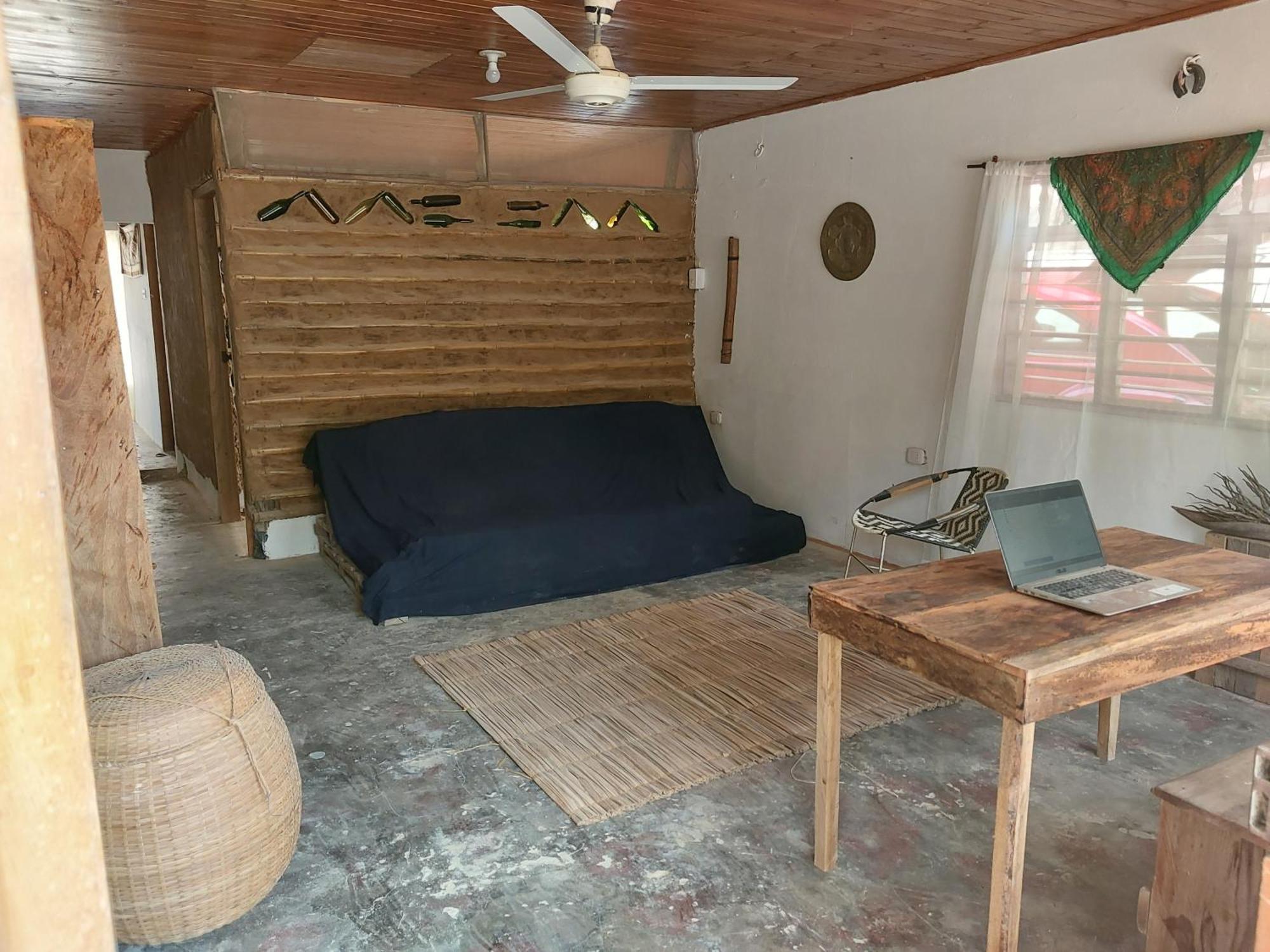 Hostel Nugeku Rincon Luaran gambar
