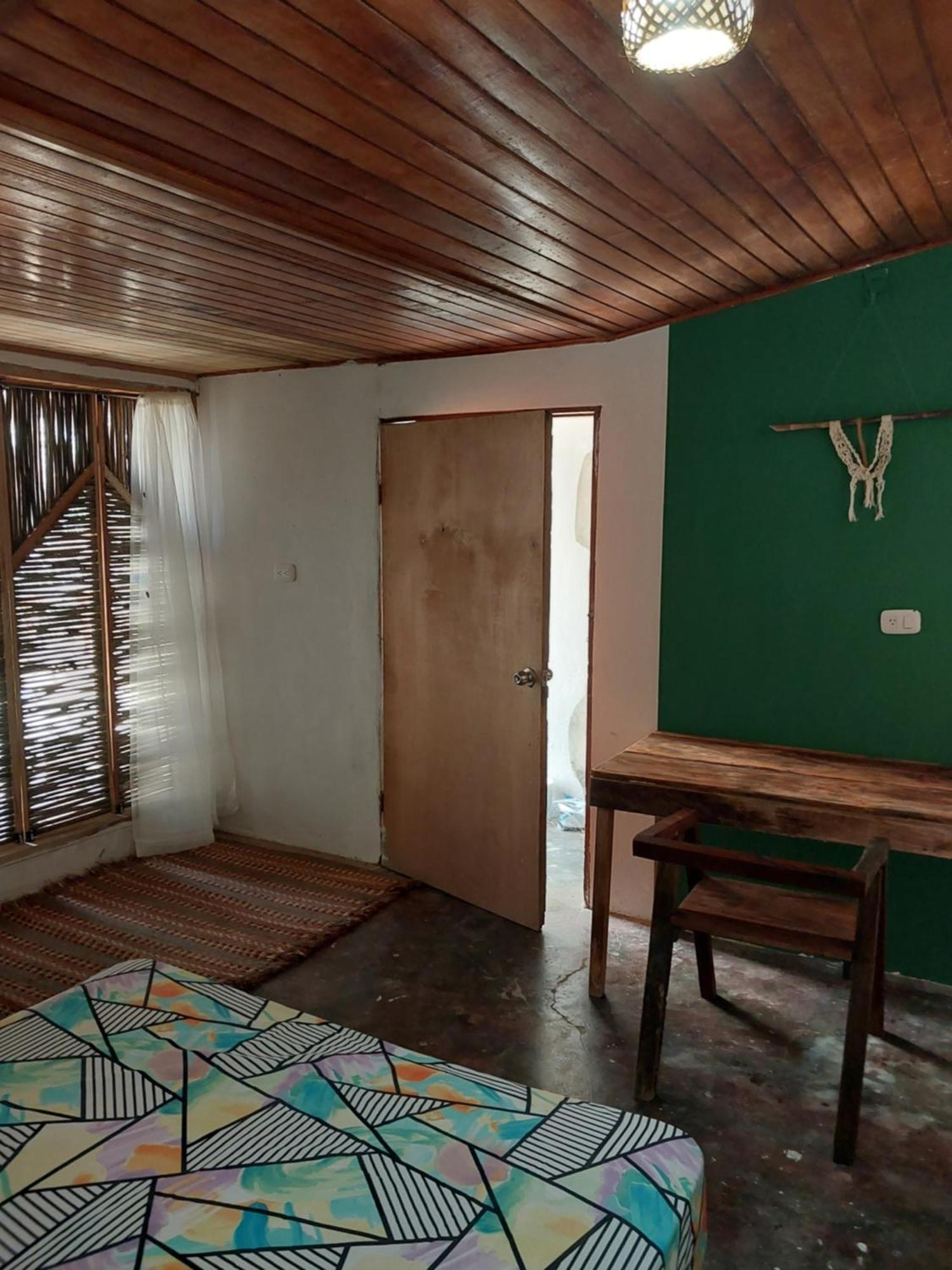 Hostel Nugeku Rincon Luaran gambar